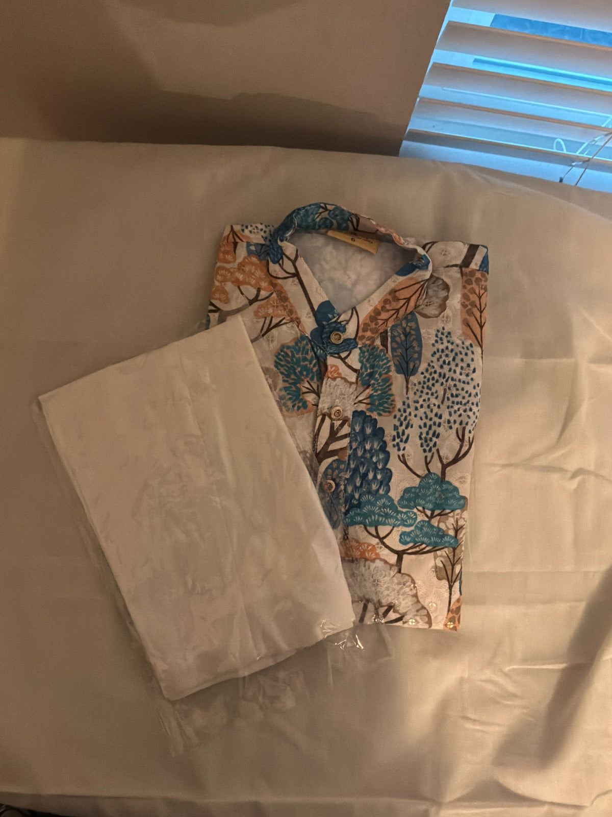 Boys’ Premium Festive Tree Pattern Chikankari 2-Piece Kurta Pyjama Set