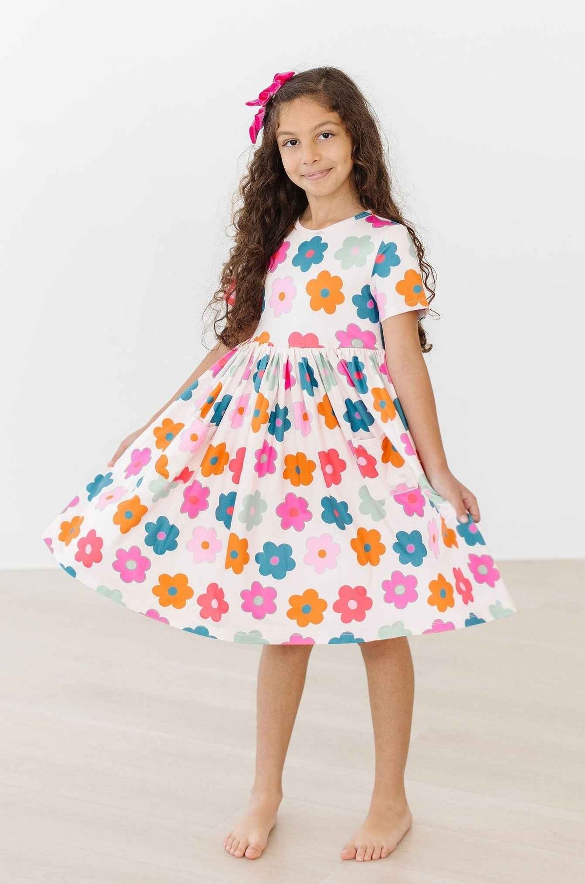 Retro Floral S/S Pocket Twirl Dress - Meera's Mini Mavericks