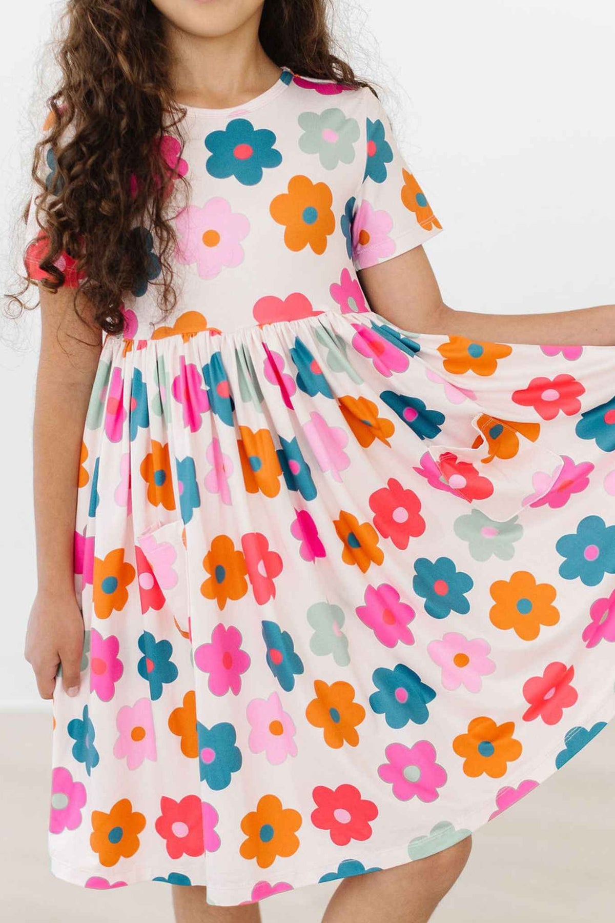 Retro Floral S/S Pocket Twirl Dress - Meera's Mini Mavericks